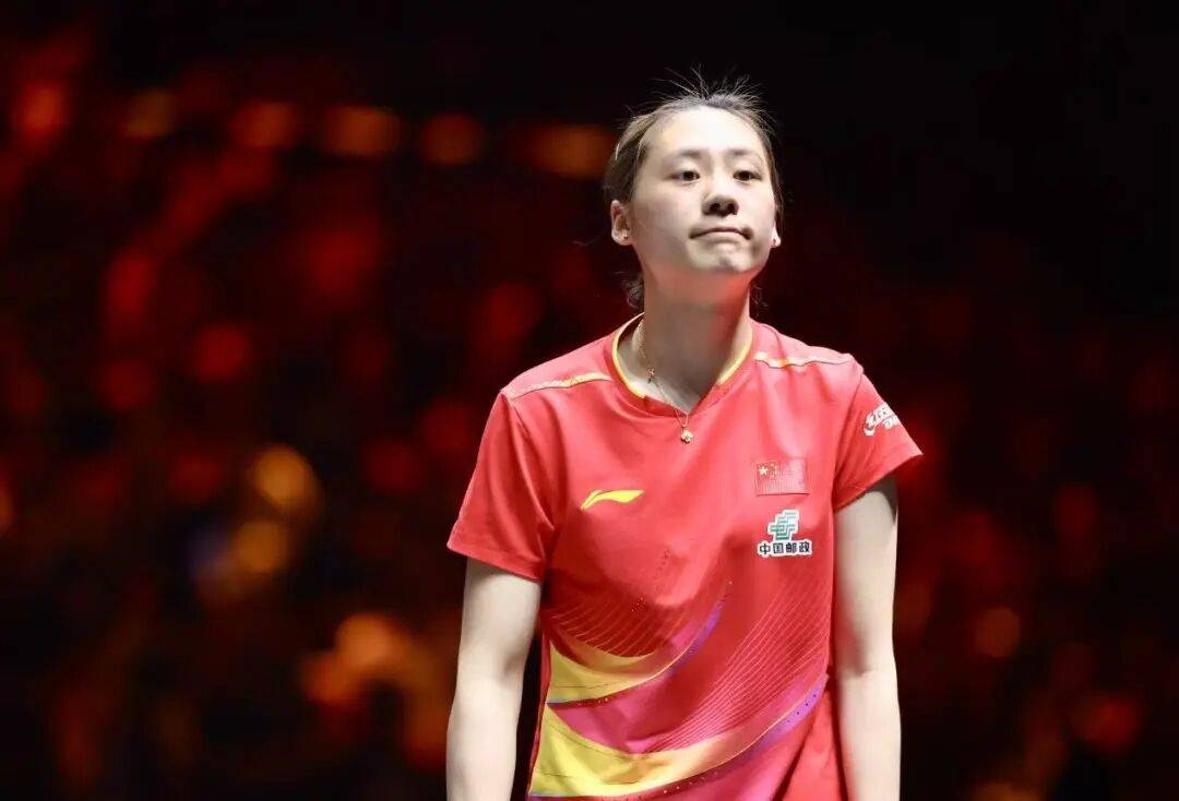 王艺迪完胜桥本，向鹏挺进8强 | WTT中国大满贯单打