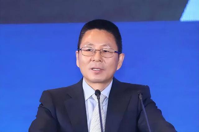 中央候补委员方红卫任上落马!上周,中央批准开除3“虎”党籍