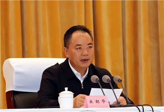 中央候补委员方红卫任上落马!上周,中央批准开除3“虎”党籍