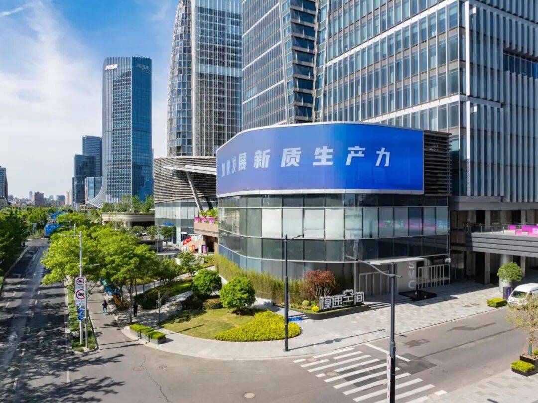 人民日报|年轻人如何在人工智能领域展现才华