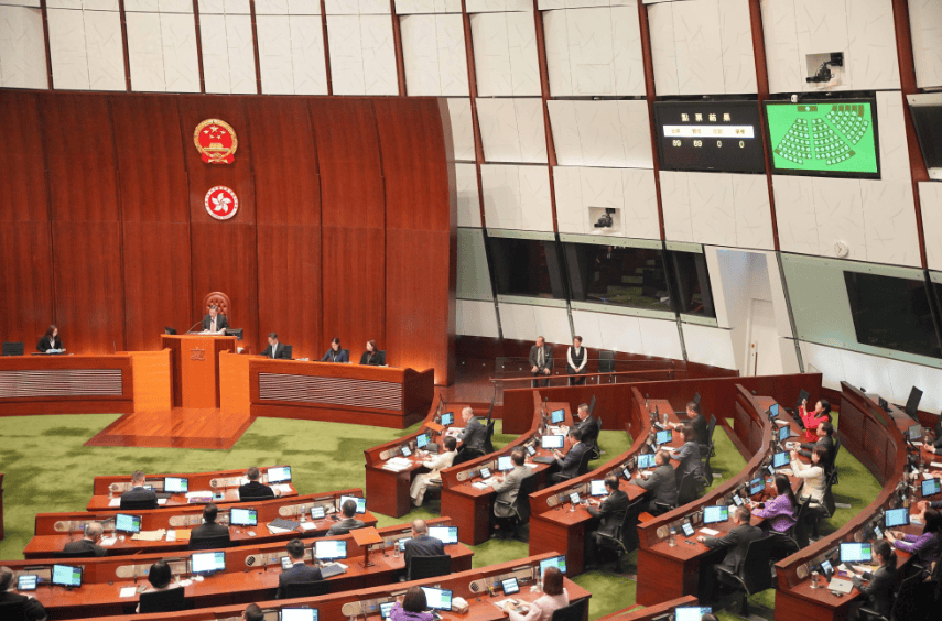 霍启刚公开个人财产,35套物业曝光